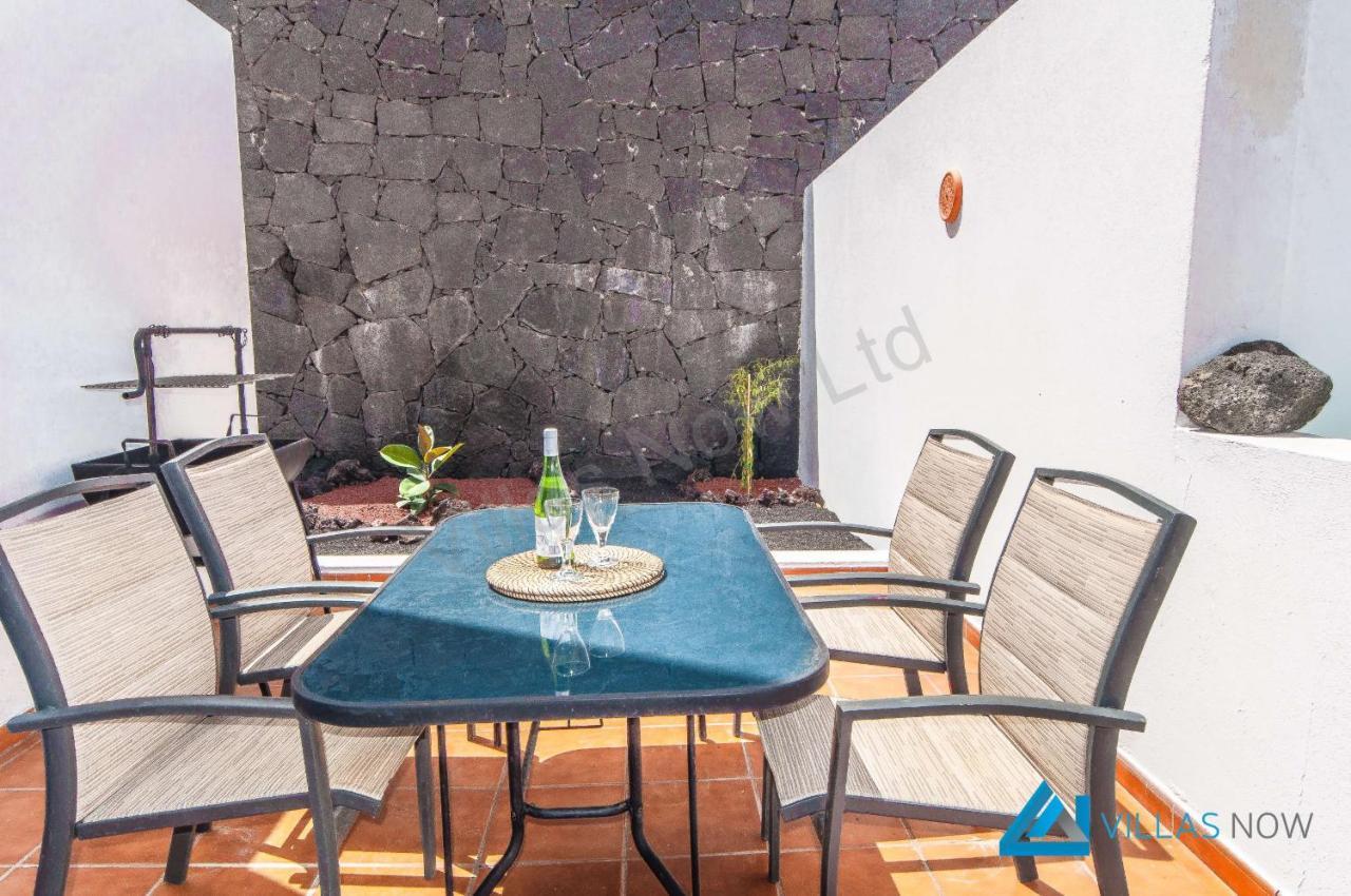 158 - Villa Elana Presented By Villas Now Ltd Playa Blanca  Extérieur photo